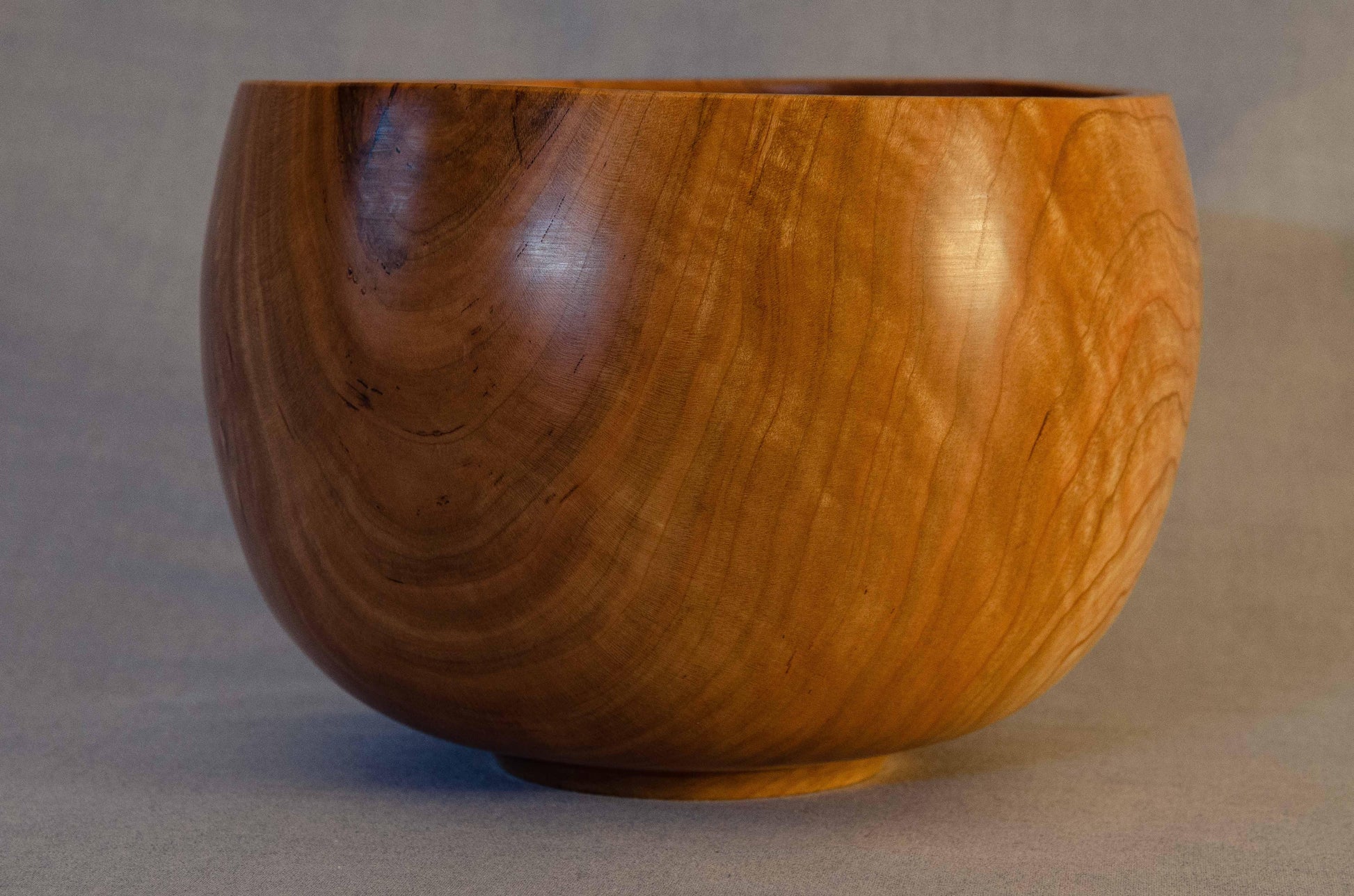 Medium cherry bowl - Rare Earth Bowls