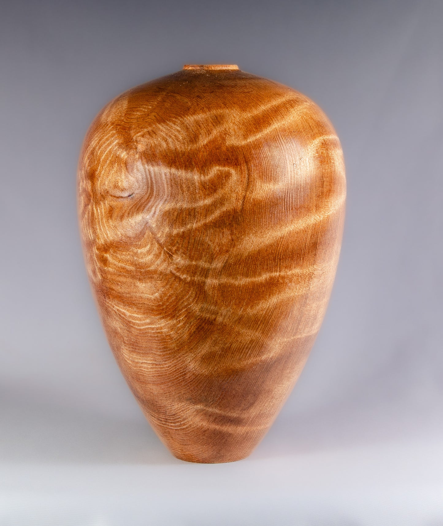 Curly redwood vase