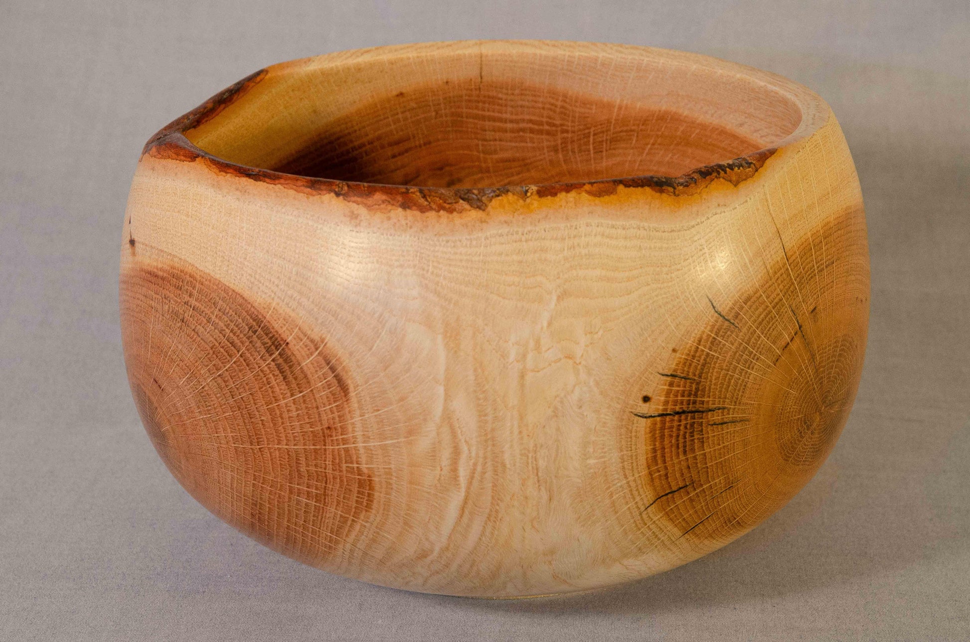 Large oak bowl with partial natural edge - Rare Earth Bowls